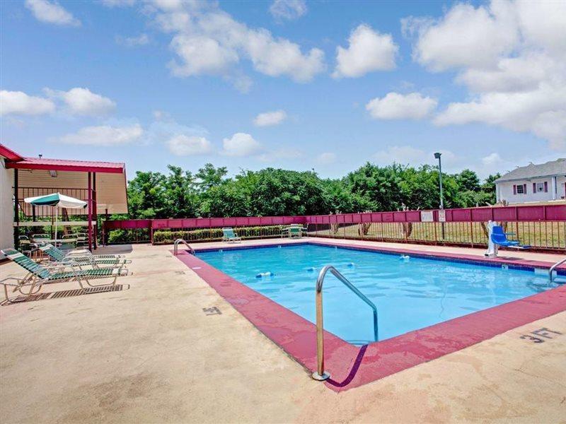 Days Inn By Wyndham Knoxville West Exterior foto