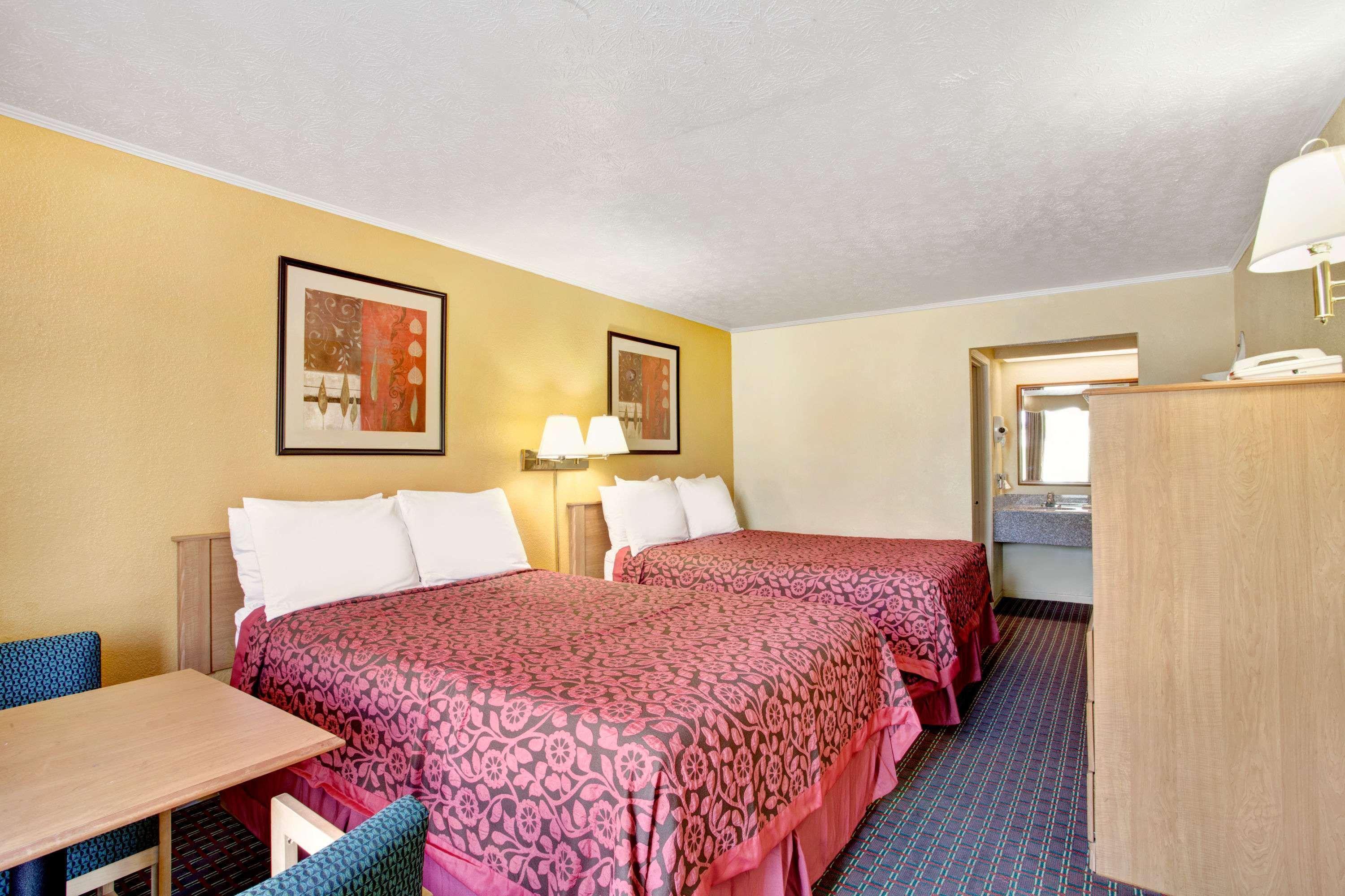 Days Inn By Wyndham Knoxville West Exterior foto