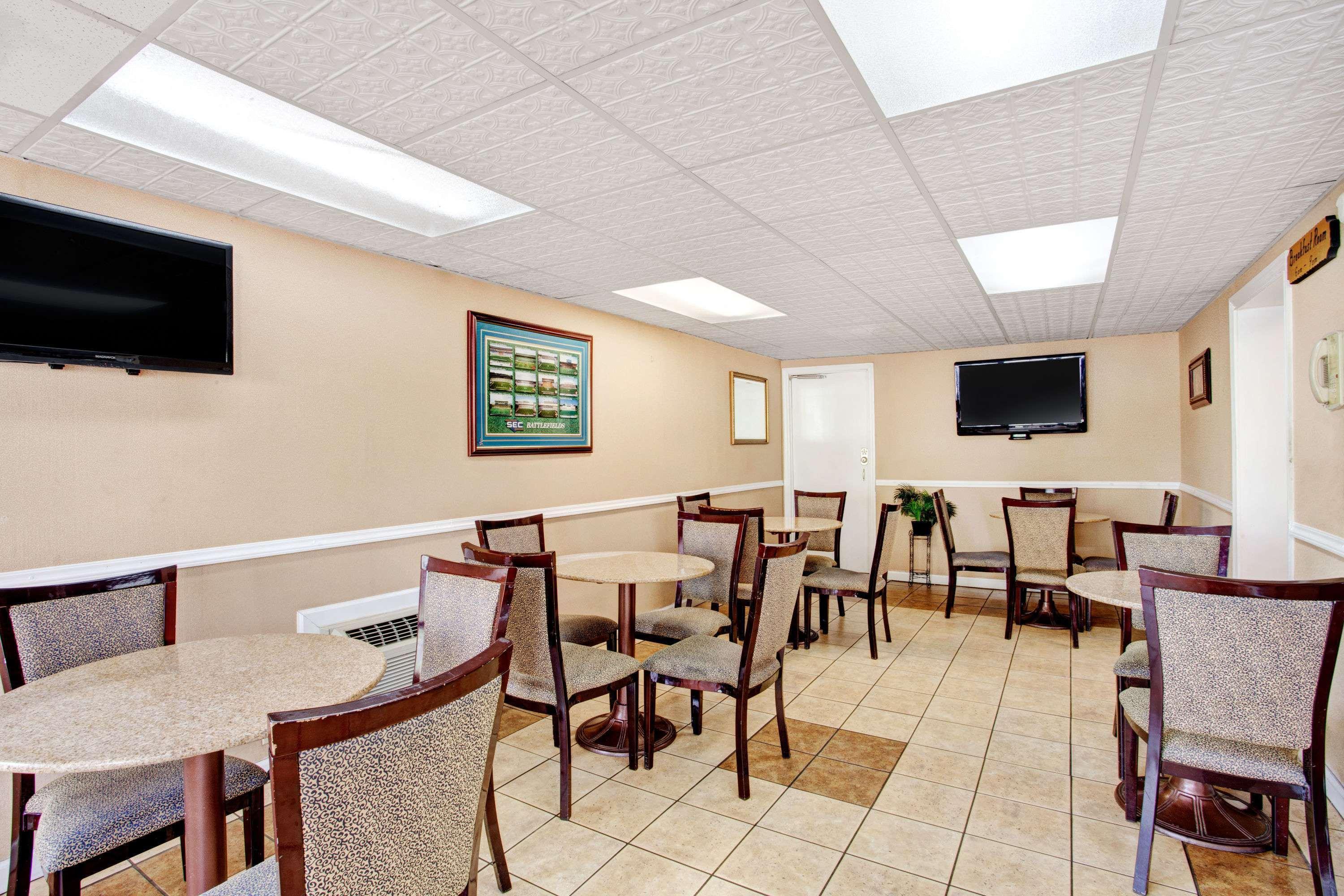Days Inn By Wyndham Knoxville West Exterior foto