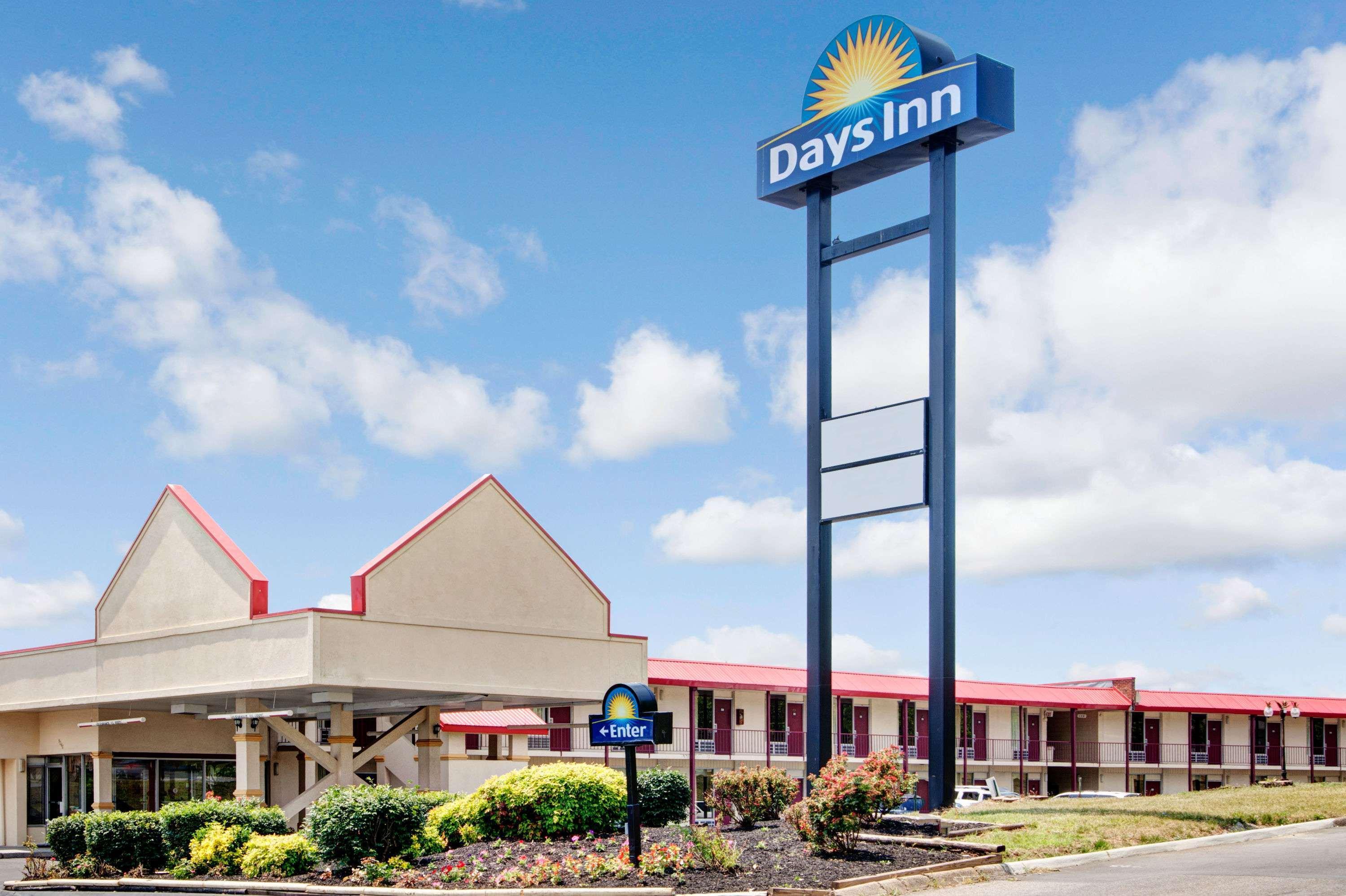 Days Inn By Wyndham Knoxville West Exterior foto