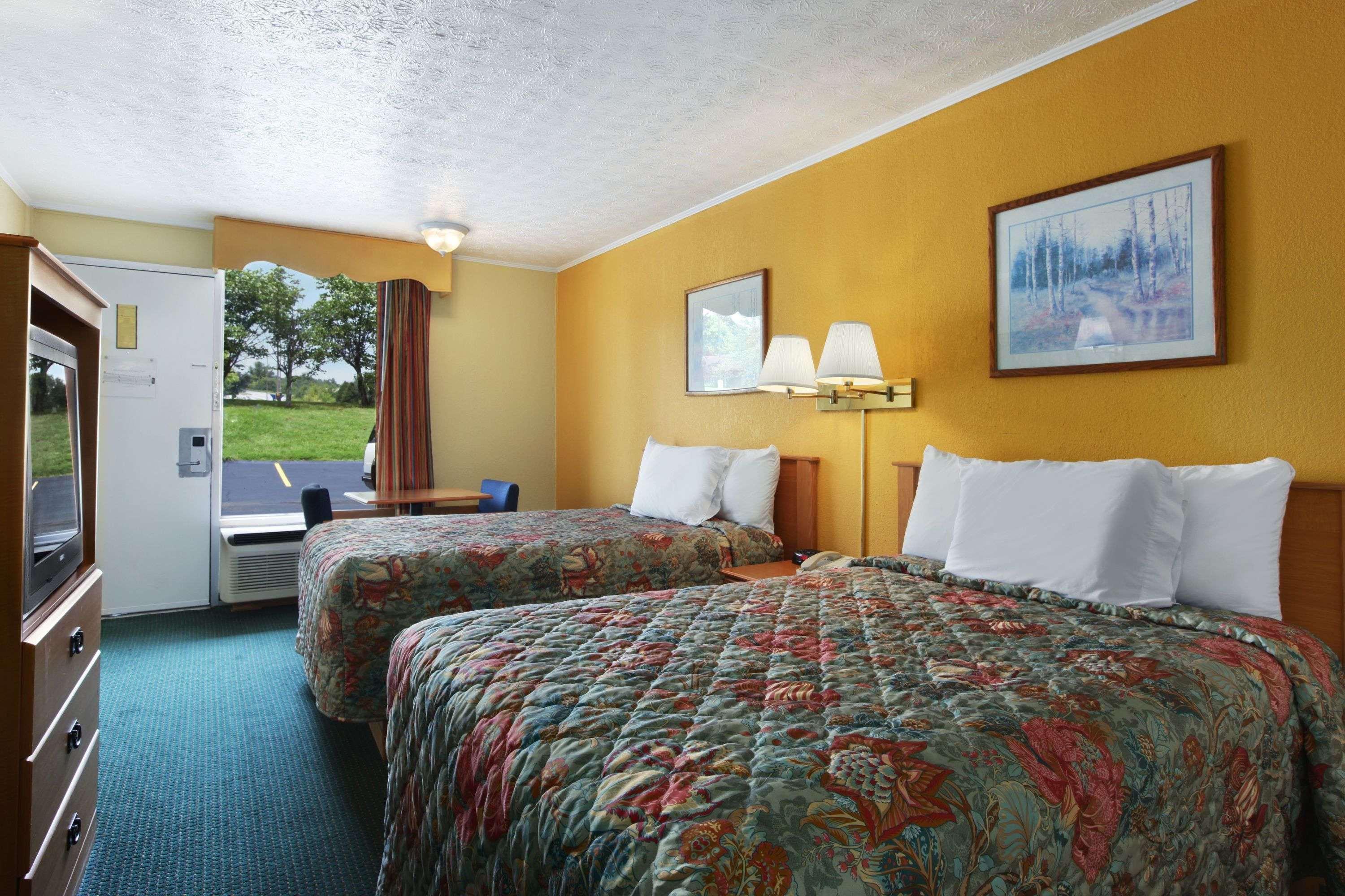 Days Inn By Wyndham Knoxville West Exterior foto